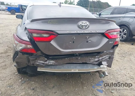 2021 Toyota Camry Se z USA, uszkodzony, nr VIN 4T1G11AK6MU444804